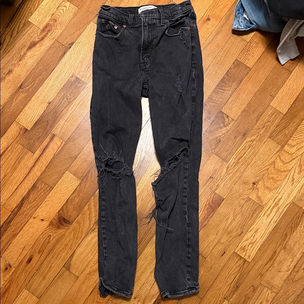 Abercrombie Distressed Black Women Jeans